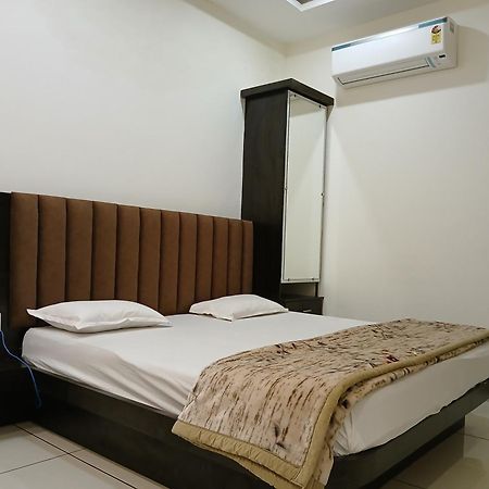 Hotel Jyoti Shree Ujjain Exterior photo